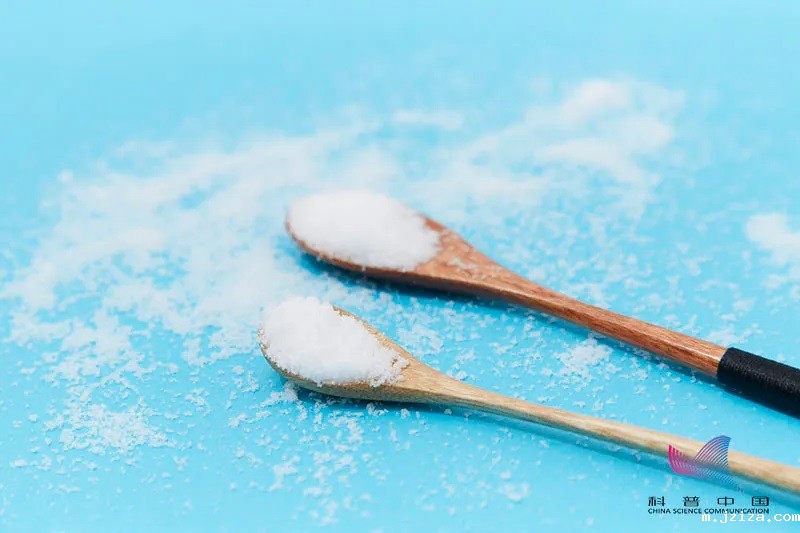 甲亢、甲减患者如何食用盐？竹盐、海盐、强化盐有啥区别？看完就懂了！